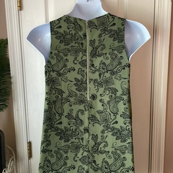 Chic Green and Black Mini Dress - Picture 2 of 3